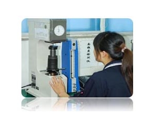 洛式硬度(dù)測定機