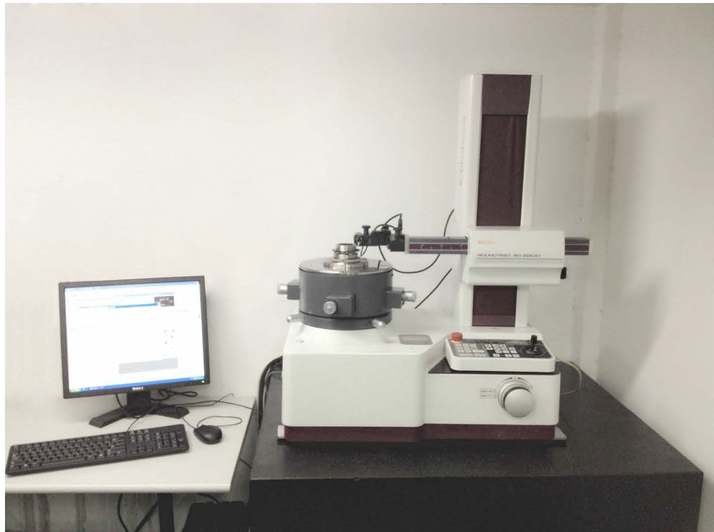 真圓度檢測儀(yi)