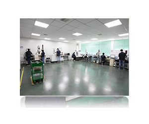 品管檢測(ce)室